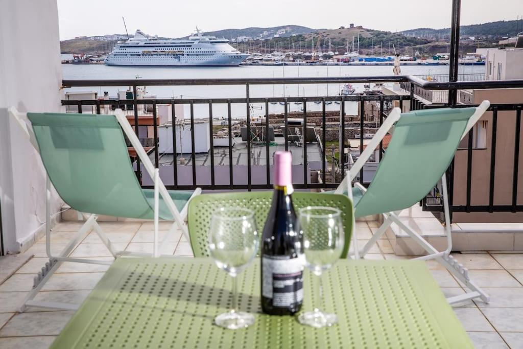 Seafront Central Apt In Lavrio Διαμέρισμα Εξωτερικό φωτογραφία