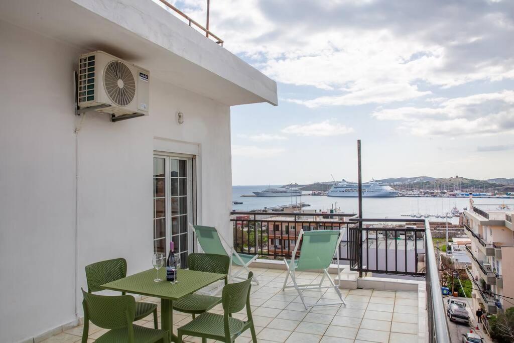 Seafront Central Apt In Lavrio Διαμέρισμα Εξωτερικό φωτογραφία