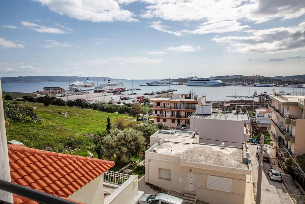 Seafront Central Apt In Lavrio Διαμέρισμα Εξωτερικό φωτογραφία