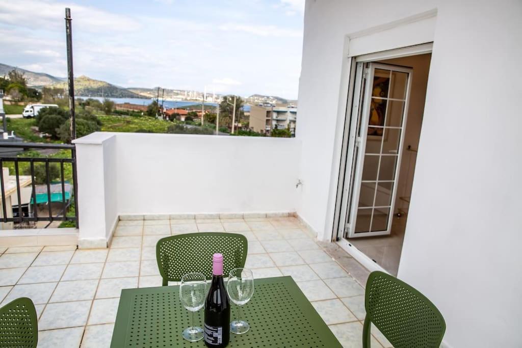 Seafront Central Apt In Lavrio Διαμέρισμα Εξωτερικό φωτογραφία